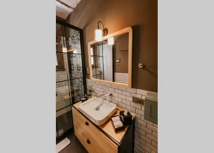 Galadoo 3rd Floor Apartment