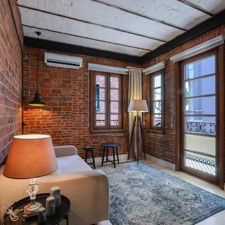 Apartment Galadoo 3rd Floor *