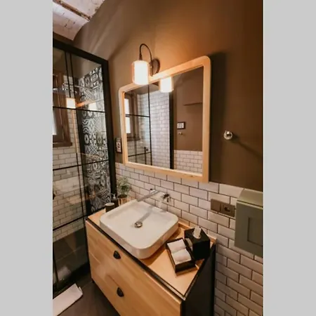 Galadoo 3rd Floor Apartment